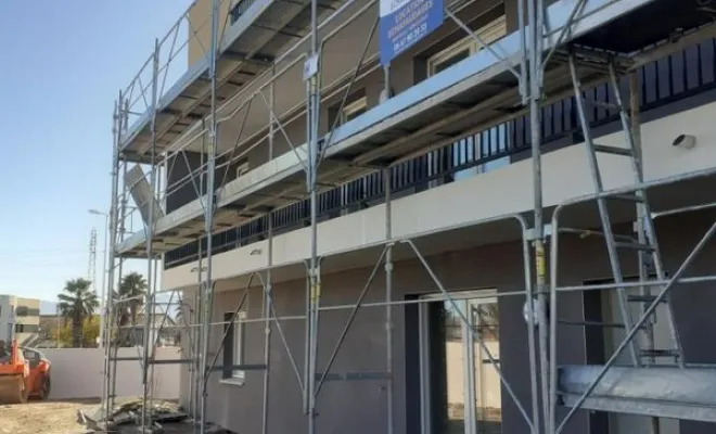 Location de logement pour 8 personnes au bord du lac de Vassivière, Perpignan, STEIS ECHAFAUDAGES